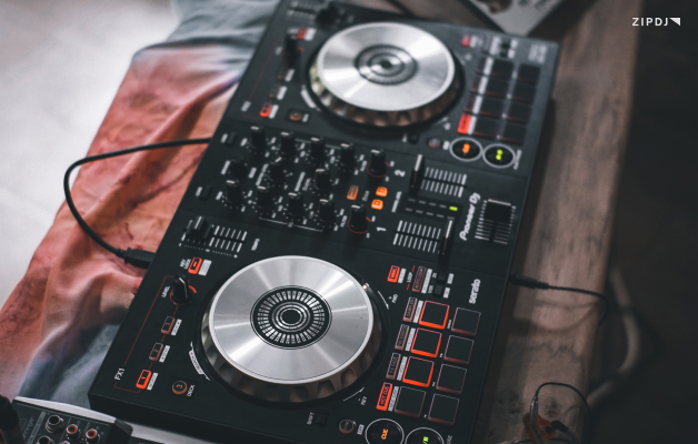 DJ Equipment For Beginners