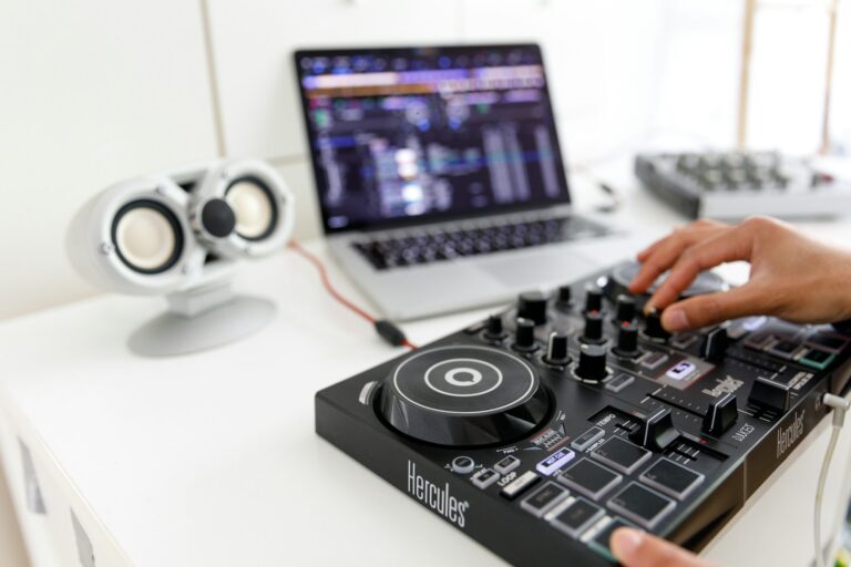 DJ Music Pool