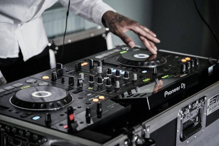 DJ music pool