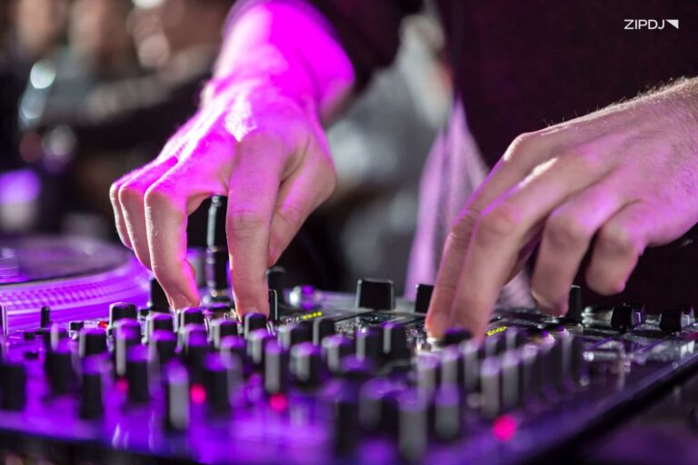 How to Structure a DJ Set